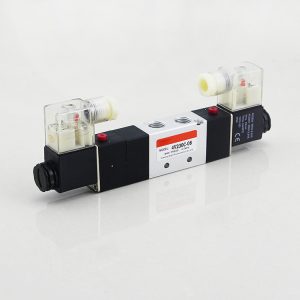4V230C-08 正面